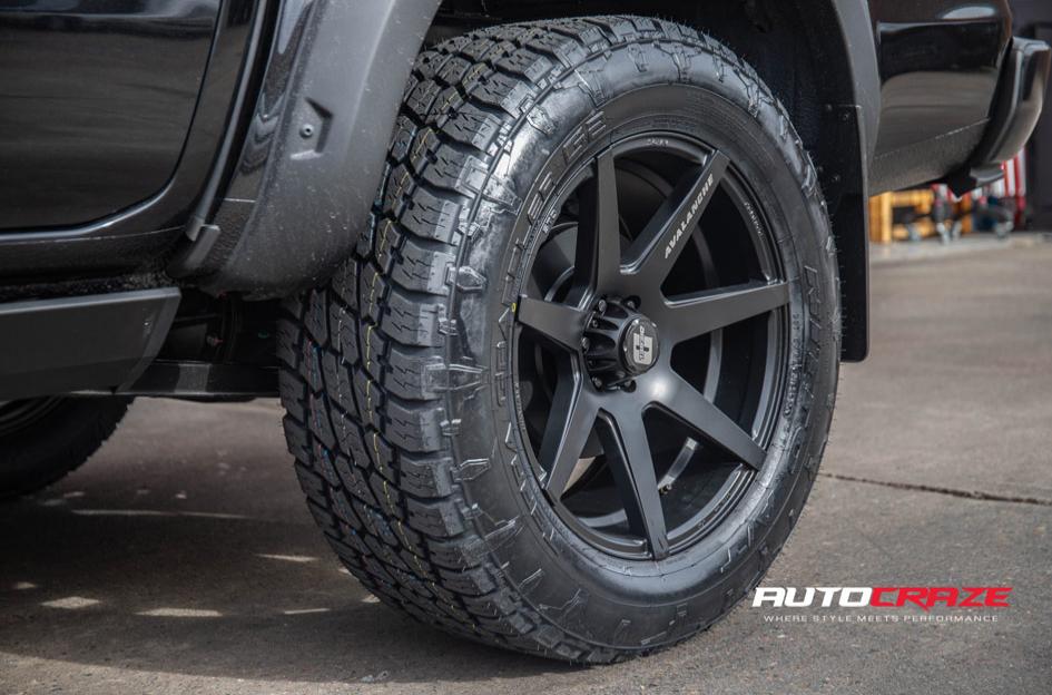 NISSAN NAVARA AVALANCHE MATTE BLACK FRONT MILLED