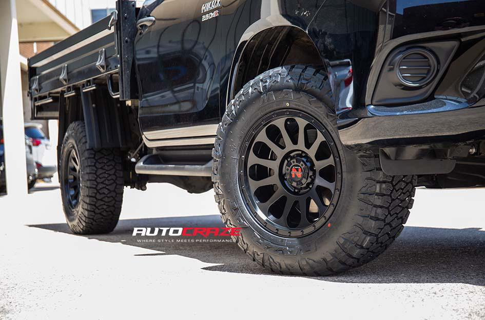 TOYOTA HILUX N80 4WD VICTIM MATTE BLACK
