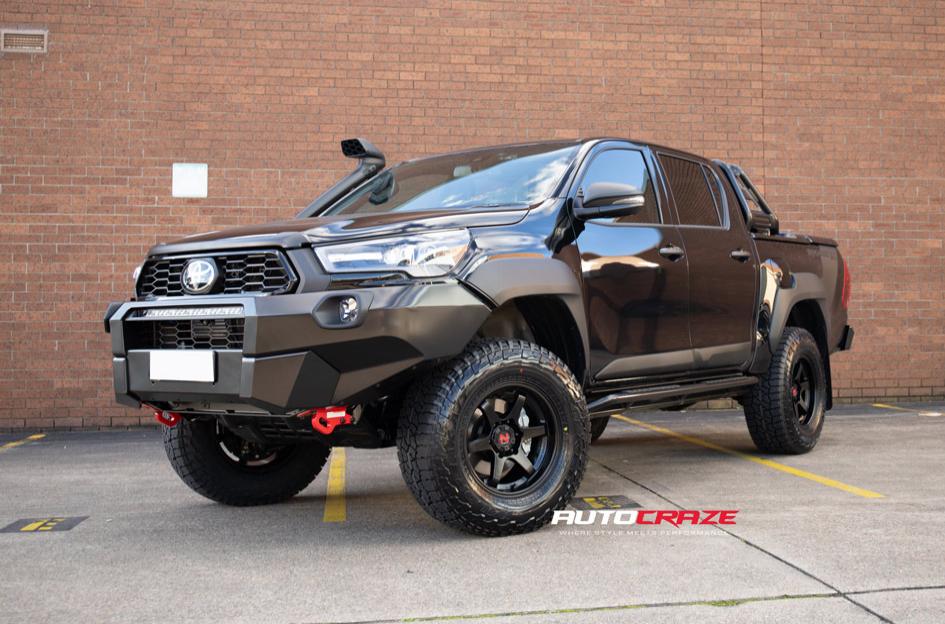 TOYOTA HILUX N80 RUGGED X PROSECUTOR MATTE BLACK