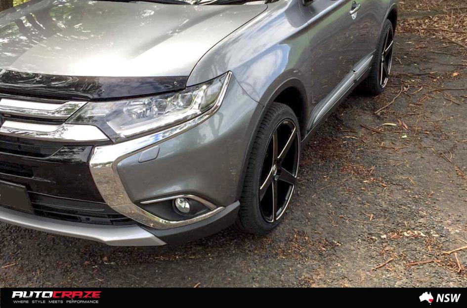 MITSUBISHI OUTLANDER CONQUISTA 7 SATIN BLACK