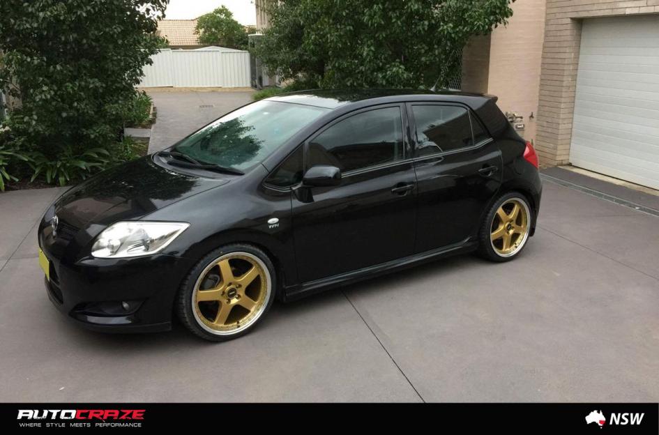 TOYOTA COROLLA FR 1 GOLD POLISH LIP