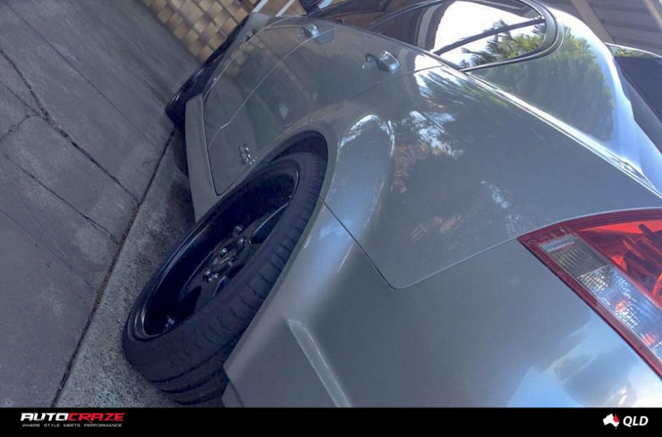 HOLDEN-COMMODORE-FR