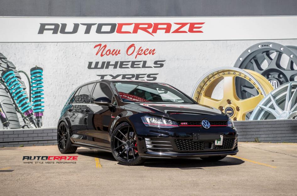 VOLKSWAGEN GOLF MISANO MATTE BLACK