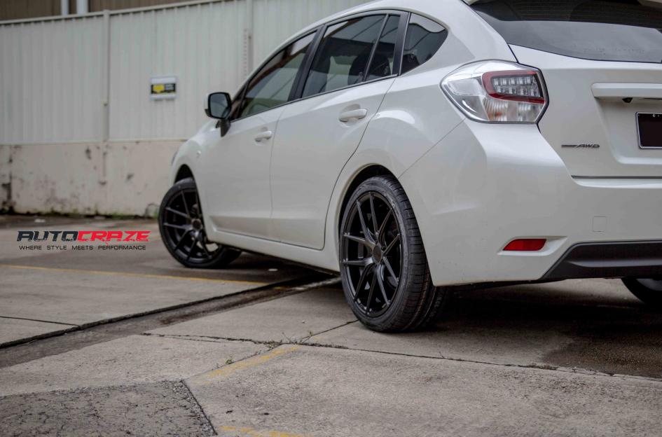 SUBARU IMPREZA TARGA BLACK   MACHINED WITH DOUBLE DARK TINT