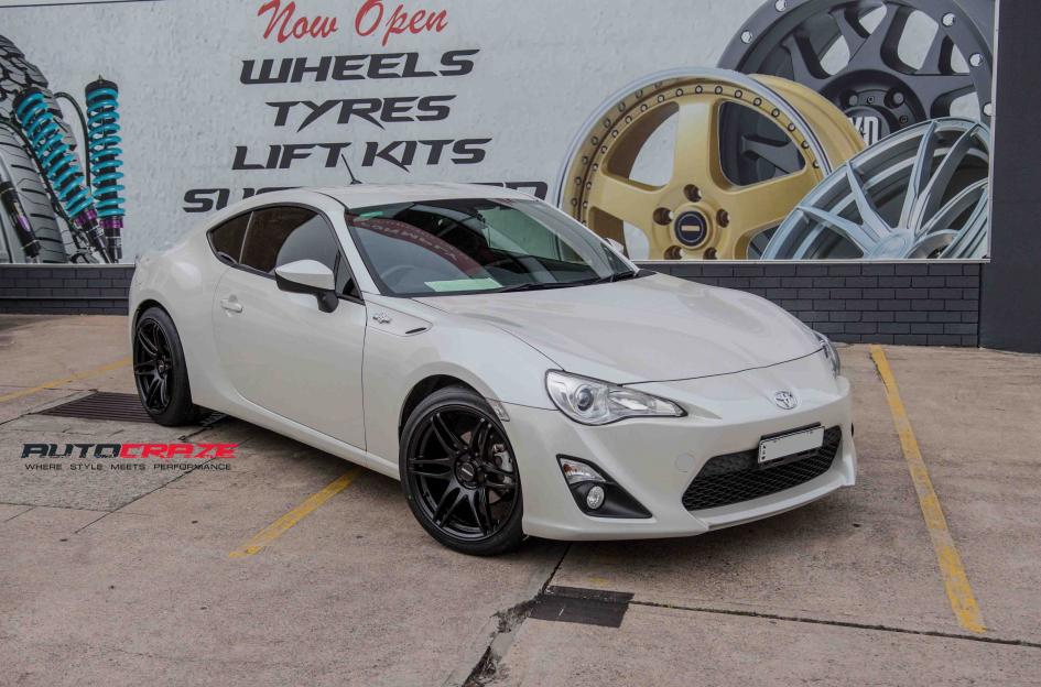 TOYOTA 86 CC02 MATTE BLACK