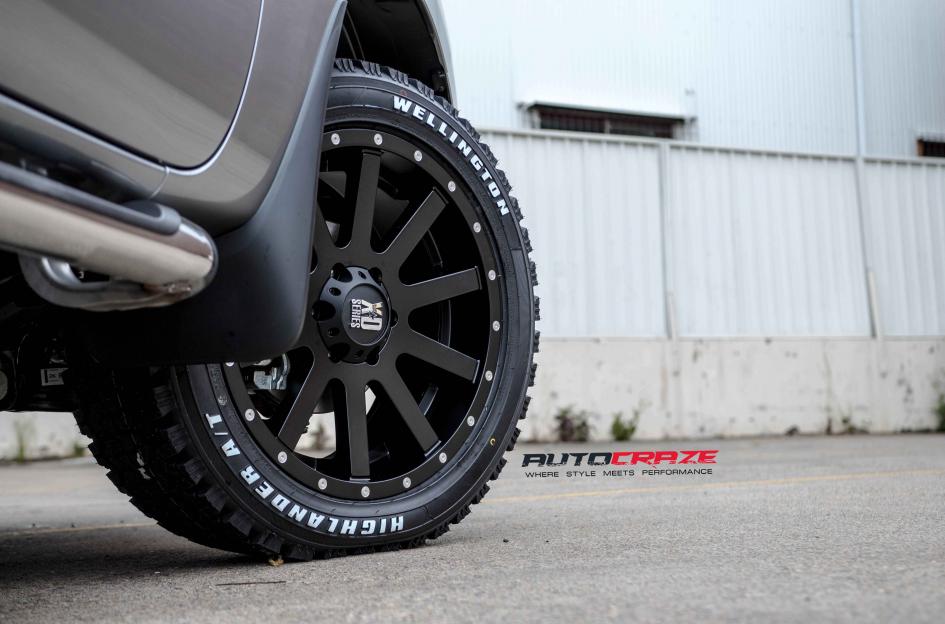 MAZDA BT 50 HEIST SATIN BLACK