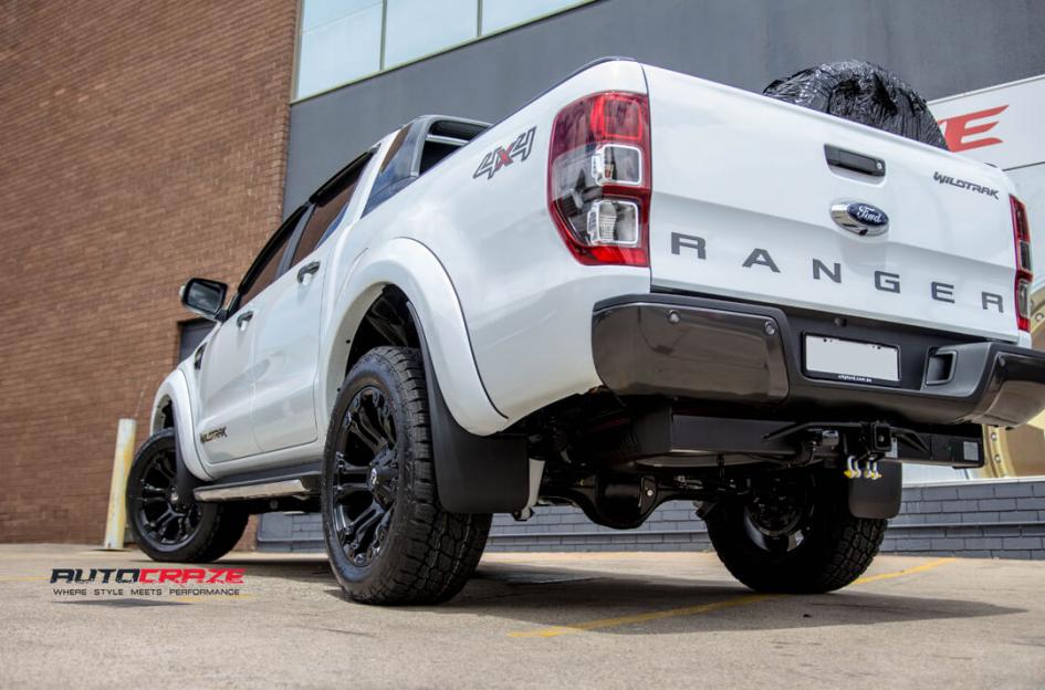 FORD-RANGER-VAPOR-MATTE-BLACK