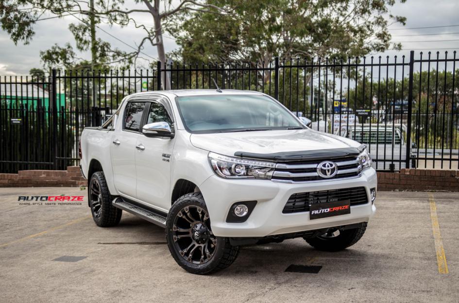 TOYOTA HILUX N80 4WD VAPOR BLACK MACHINED WITH DARK TINT