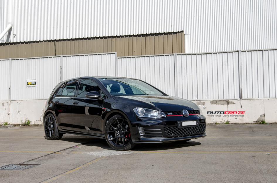 VOLKSWAGEN GOLF KPS MATTE BLACK