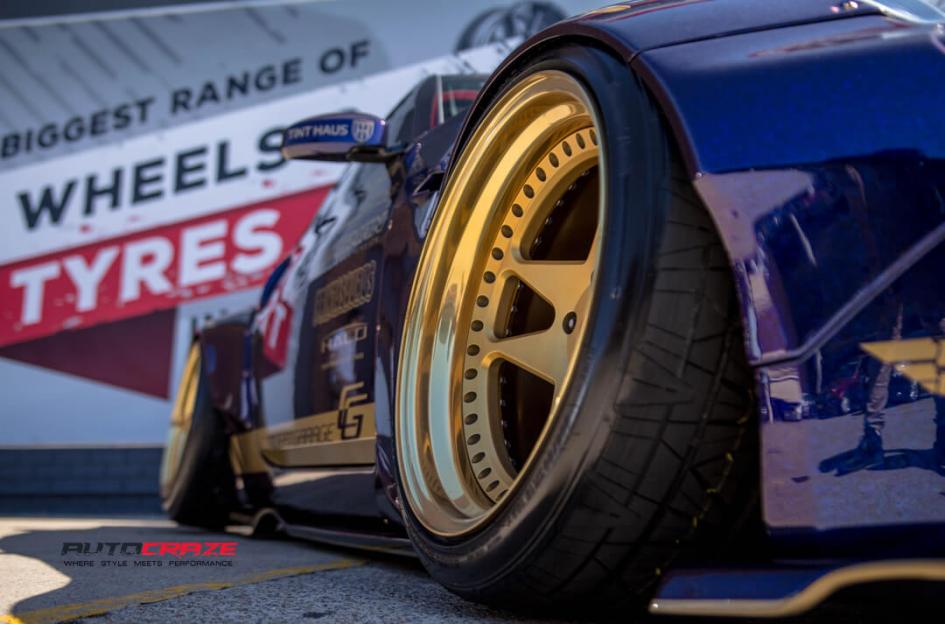 NISSAN 350Z USF MATTE CANDY GOLD