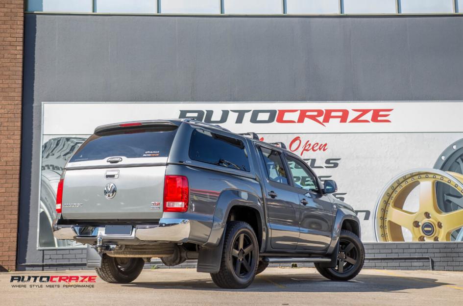 VOLKSWAGEN AMAROK BRISTOL MATTE BLACK
