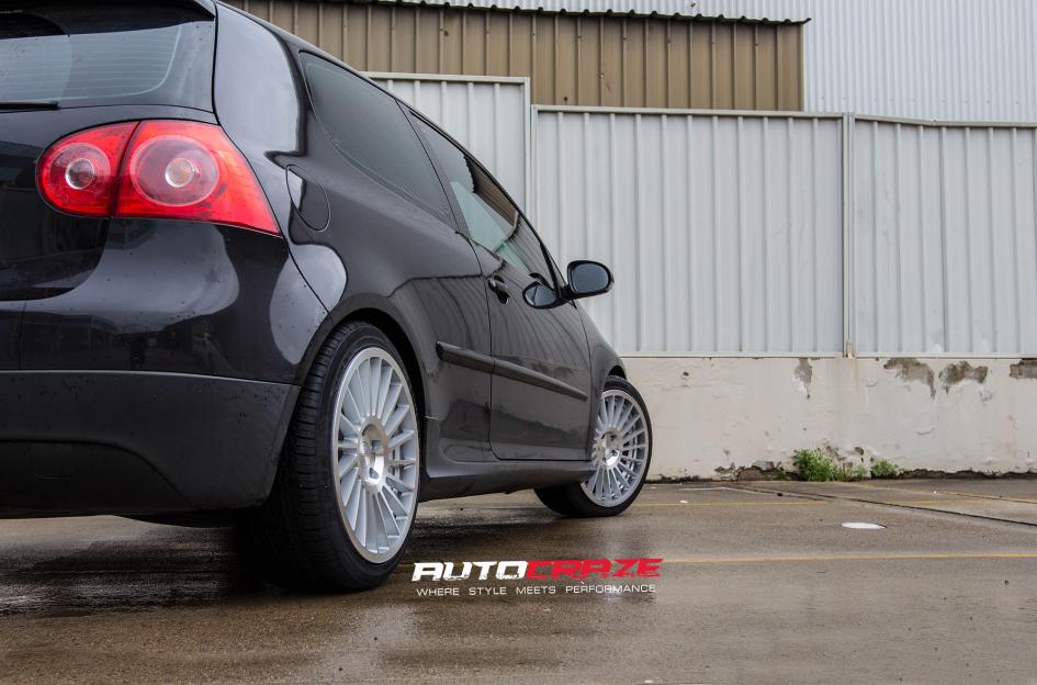 VOLKSWAGEN GOLF IND T SILVER MACHINED FACE