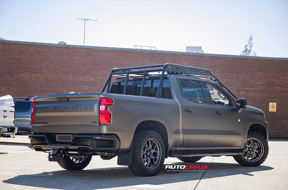 CHEVROLET-SILVERADO-TECH-ANTHRACITE
