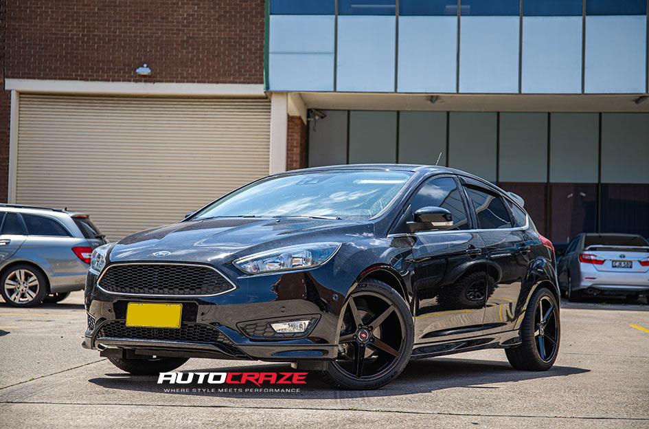 FORD FOCUS  5 STUD  IFG 8 FLAT BLACK