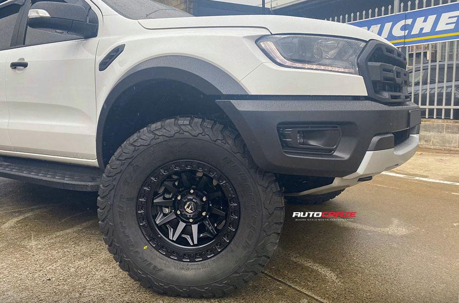 FORD RANGER COVERT MATTE BLACK