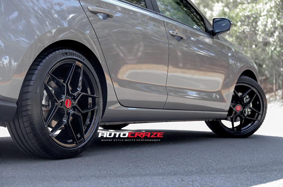HYUNDAI I30 N LEMANS GLOSS BLACK