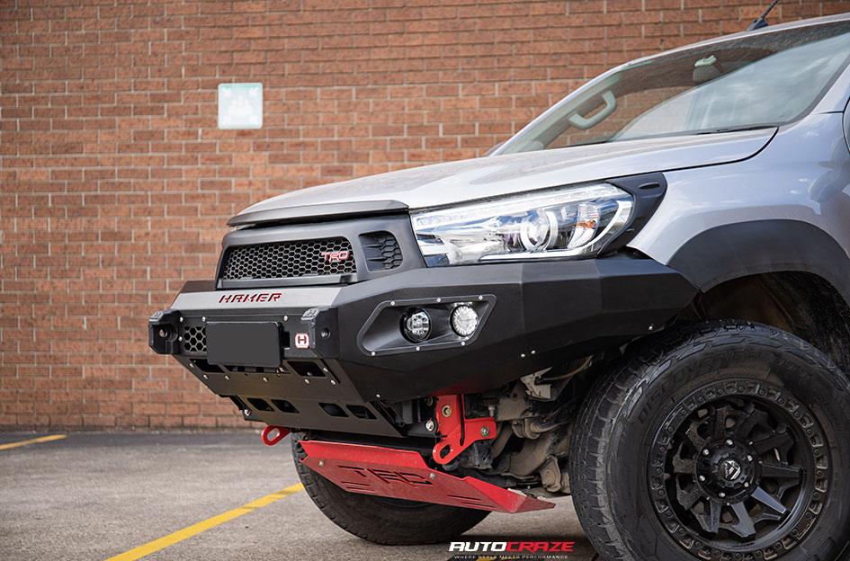 TOYOTA HILUX N80 4WD COVERT MATTE BLACK