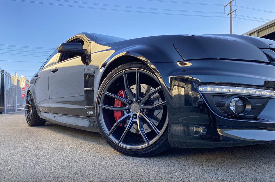 HOLDEN-HSV-CLUBSPORT-317-SF11-SATIN-BLACK