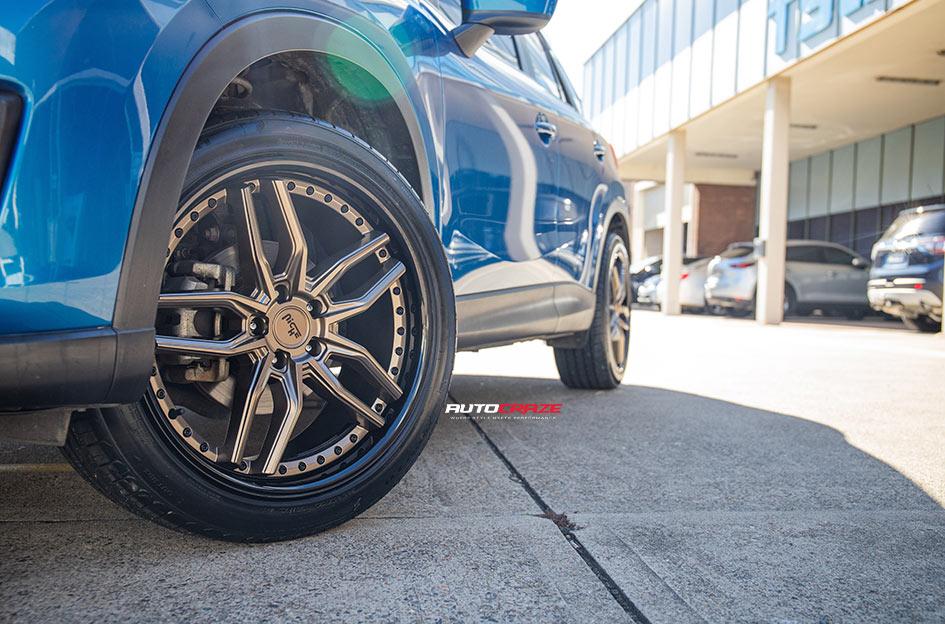 MAZDA-CX5-METHOS-BRONZE-W--GLOSS-BLACK-LIP
