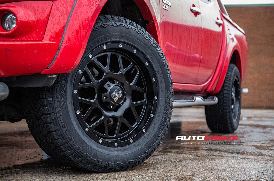 MITSUBISHI TRITON GRENADE SATIN BLACK