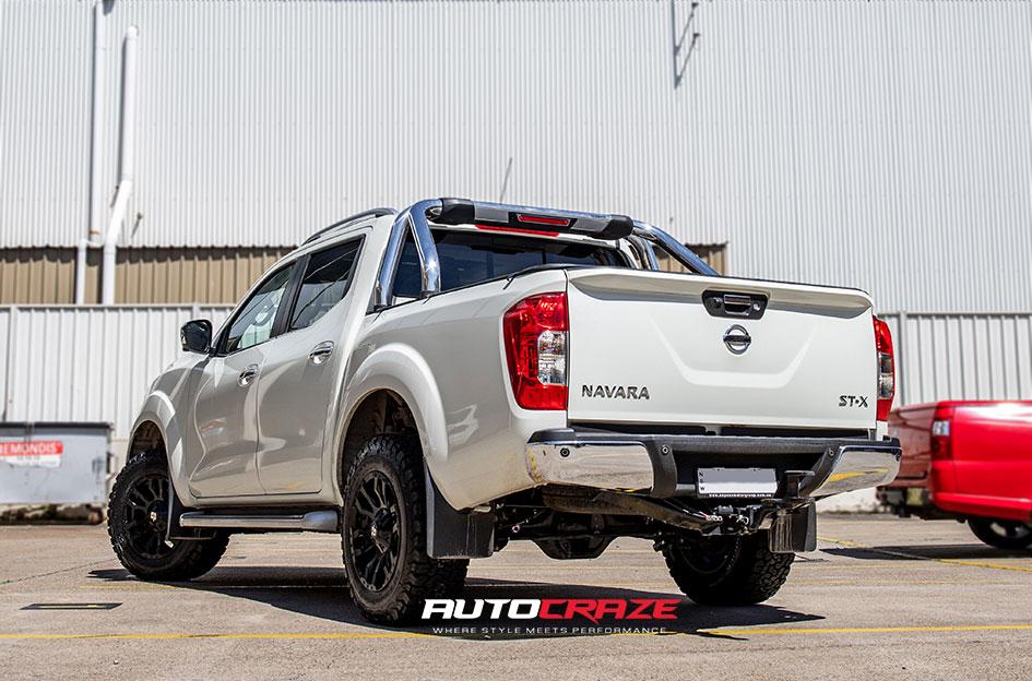NISSAN NAVARA FLORIDA MATT BLACK