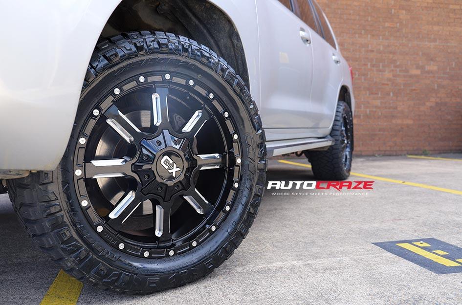TOYOTA LANDCRUSIER MAMMOTH XD GLOSS BLACK MILLED