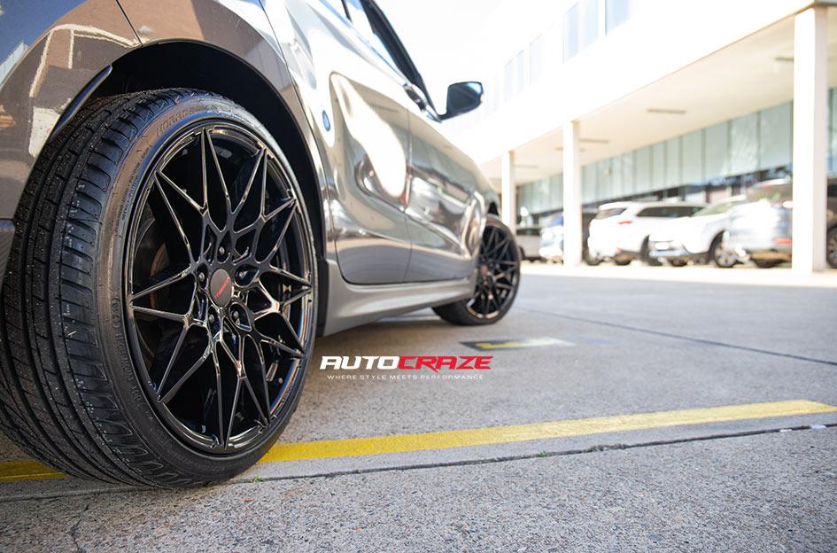SUZUKI SWIFT ZR1 GLOSS BLACK