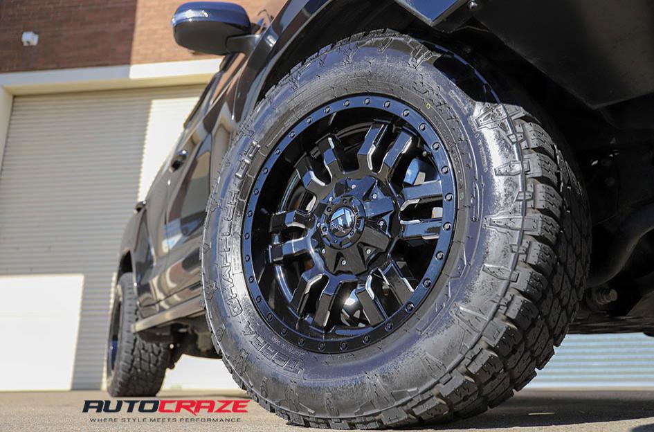 TOYOTA LANDCRUSIER SLEDGE GLOSS BLACK MILLED ACCENTS