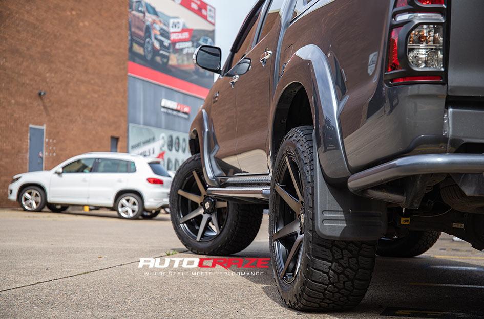 TOYOTA HILUX 4WD AVALANCHE MACHINED FACE MATTE BLACK DARK TINT