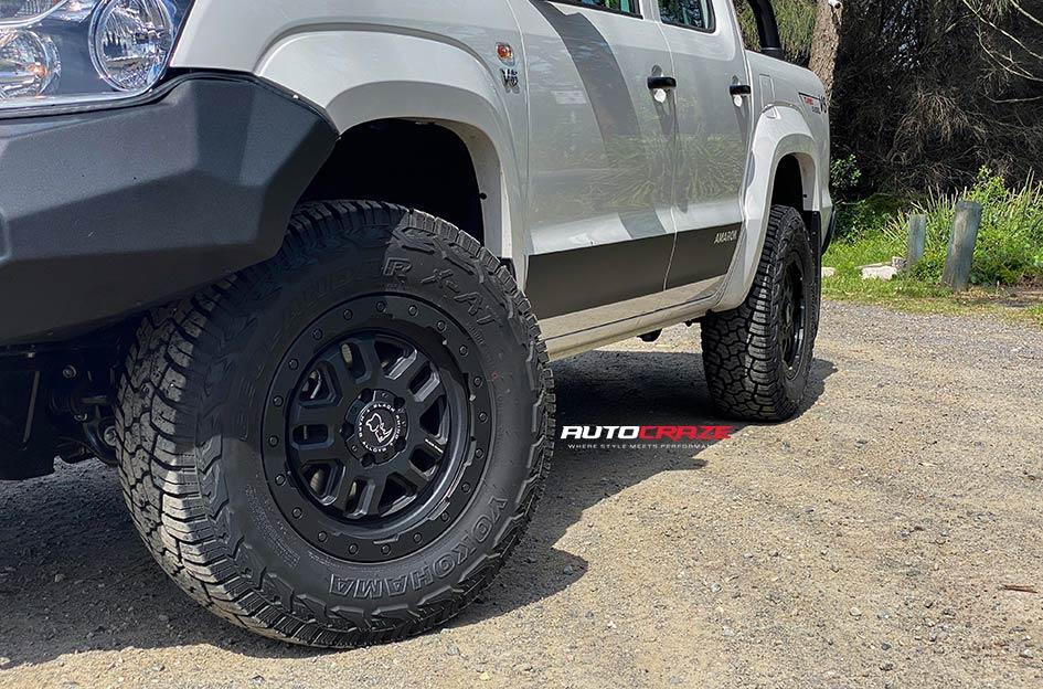 VOLKSWAGEN AMAROK PEAK MATTE BLACK