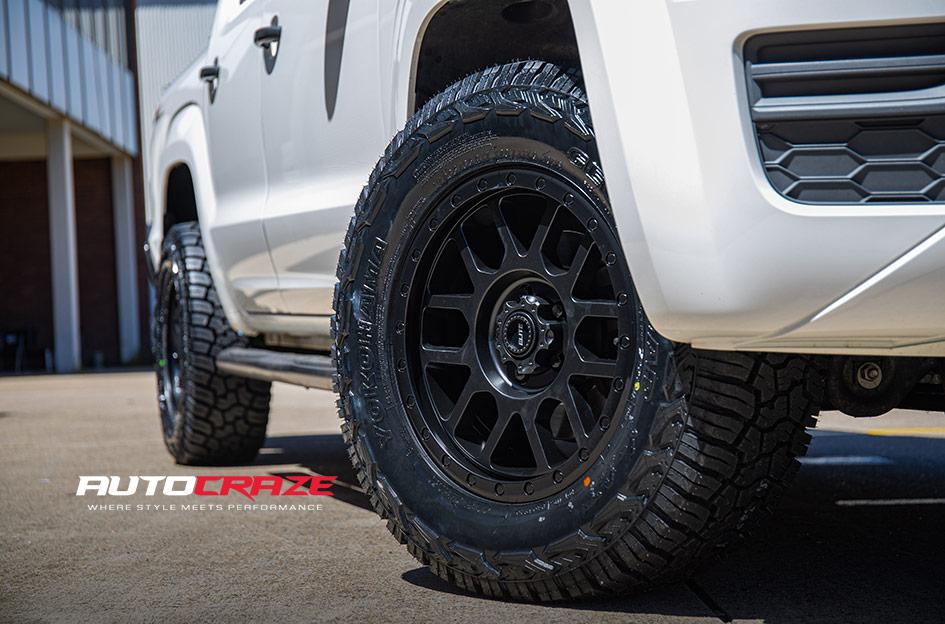 VOLKSWAGEN AMAROK DETROIT MATTE BLACK