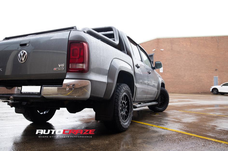 VOLKSWAGEN AMAROK DETROIT MATTE BLACK