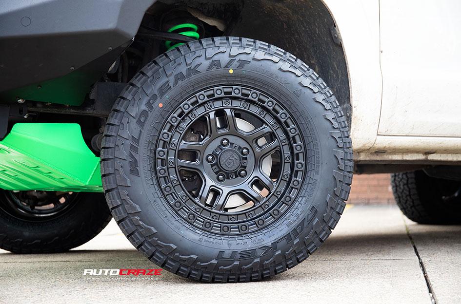 VOLKSWAGEN AMAROK BERRETT SATIN BLACK