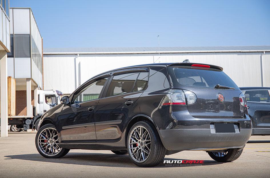 VOLKSWAGEN GOLF HOCKENHEIM HYPER BLACK