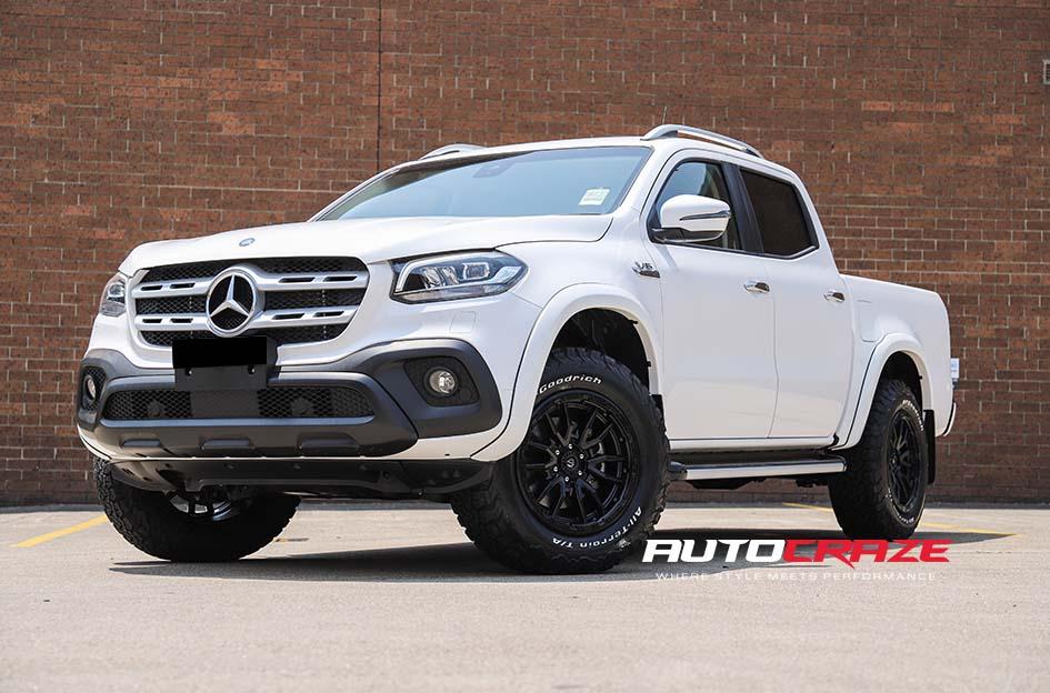 MERCEDES X CLASS REBEL MATTE BLACK