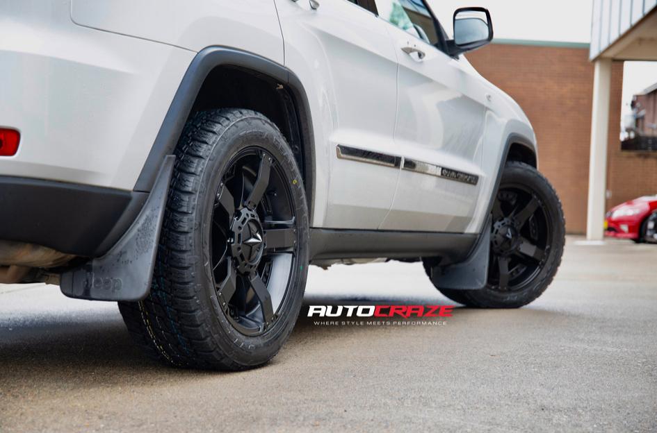 JEEP GRAND CHEROKEE ROCKSTAR XD 2 MATTE BLACK