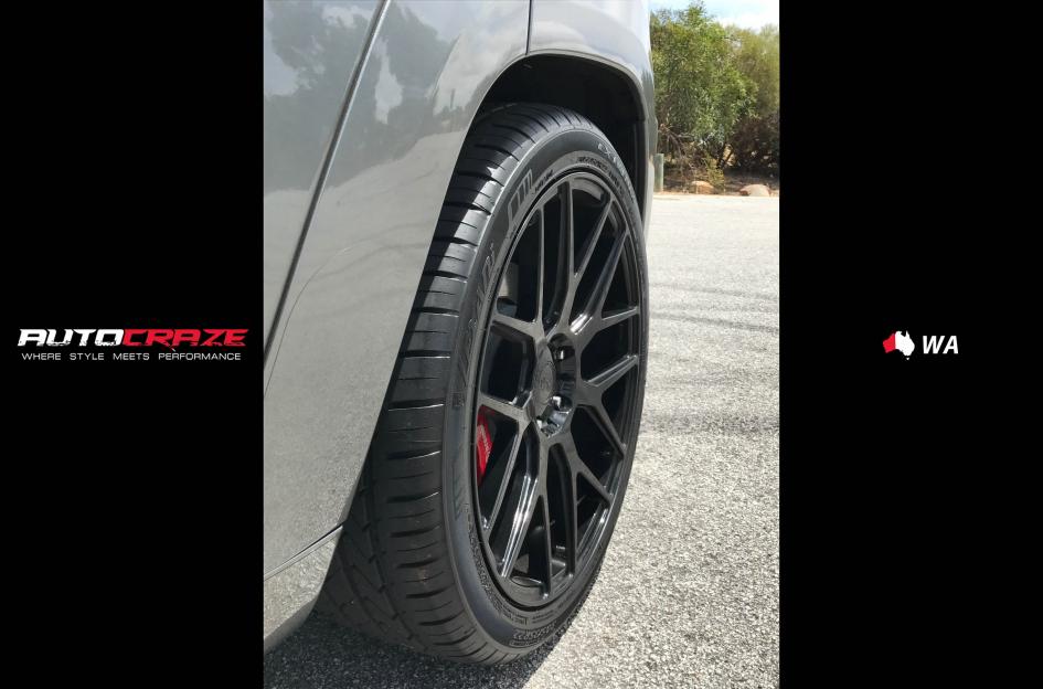 JEEP-GRAND-CHEROKEE-INTAKE-GLOSS-BLACK