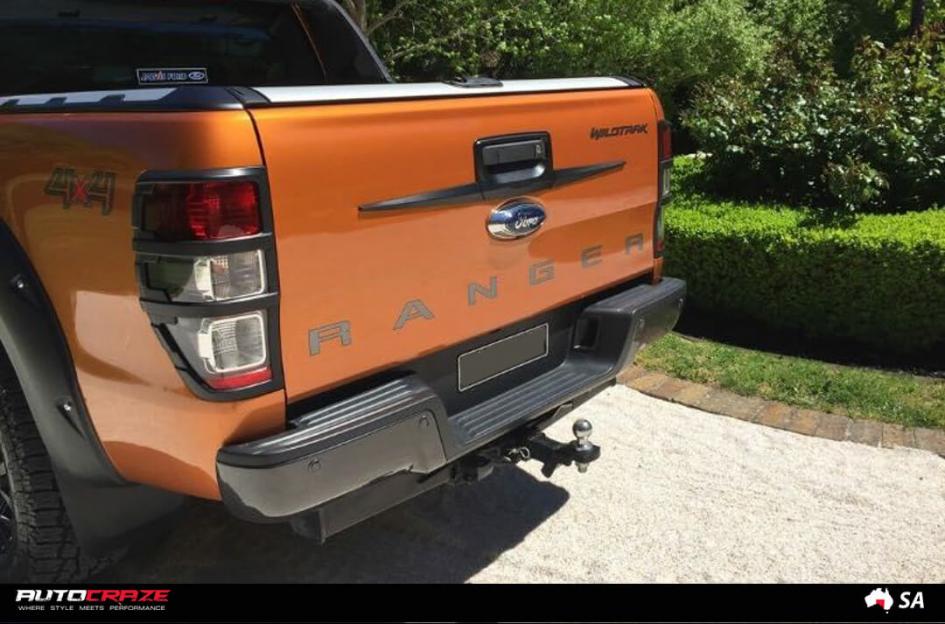 FORD RANGER ASSAULT GLOSS BLACK MILLED ACCENTS