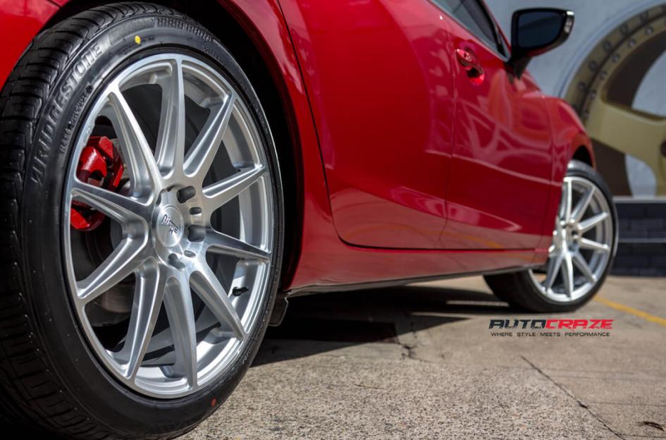MAZDA-6-ESSEN-SILVER-MACHINED-FACE
