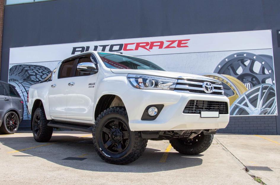 TOYOTA HILUX N80 4WD ROCKSTAR XD 2 MATTE BLACK