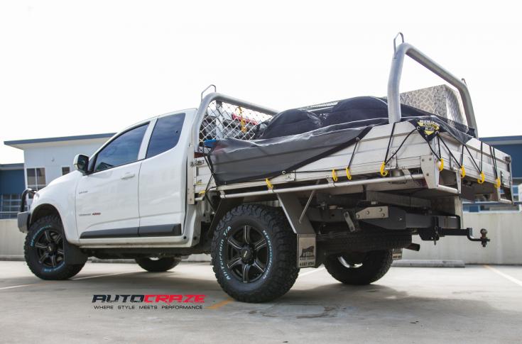 HOLDEN COLORADO REBEL SATIN BLACK PIPED