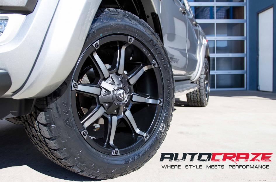 FORD RANGER COUPLER BLACK MACHINED WITH DARK TINT 4