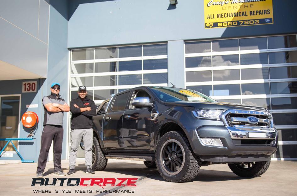 FORD-RANGER-TANAY-MATTE-BLACK-WITH-MATTE-GRAPHITE-LIP-EDGE