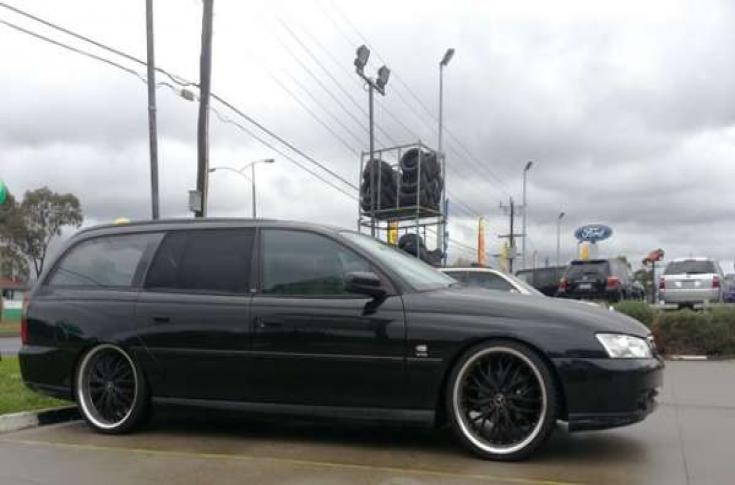HOLDEN-COMMODORE-VY-WAGON-OX631A-BLACK-MACHINED-LIP