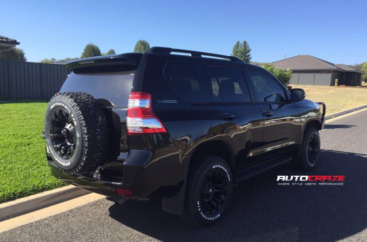 TOYOTA-PRADO-VAPOR-MATTE-BLACK