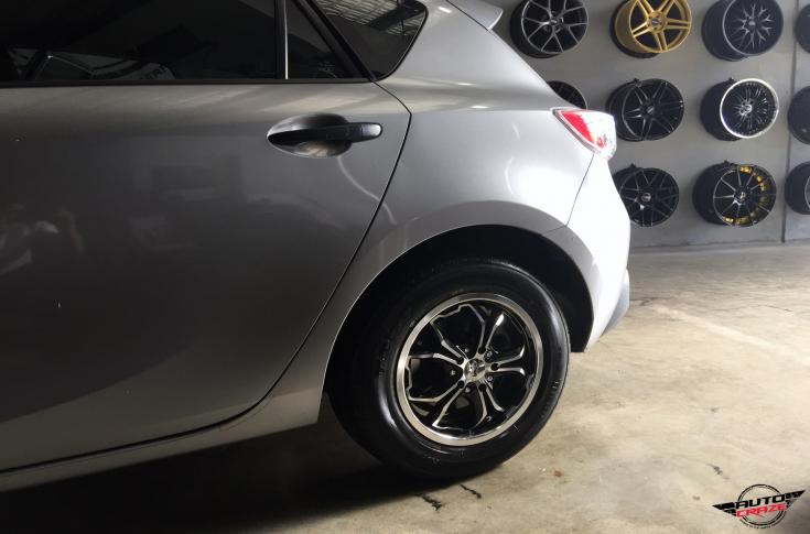 MAZDA-3-SPYDER-BLACK-MACHINED-FACE