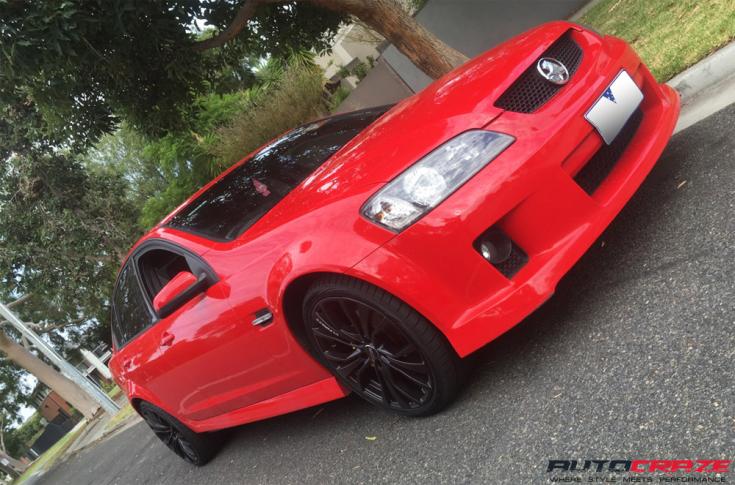 HOLDEN-COMMODORE-VE-SEDAN-ULTIMATE-MATTE-BLACK