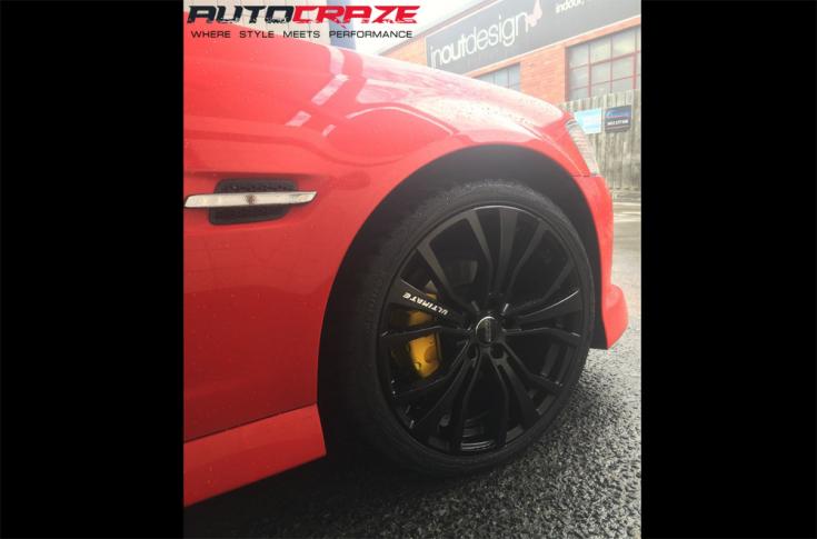 HOLDEN-COMMODORE-VE-SEDAN-ULTIMATE-MATTE-BLACK