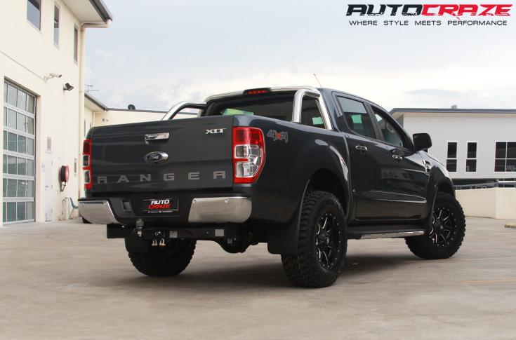 FORD RANGER MAVERICK GLOSS BLACK MILLED ACCENTS