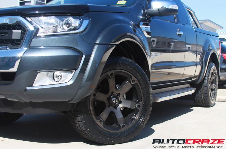 FORD RANGER BEAST BLACK & MACHINED WITH DARK TINT